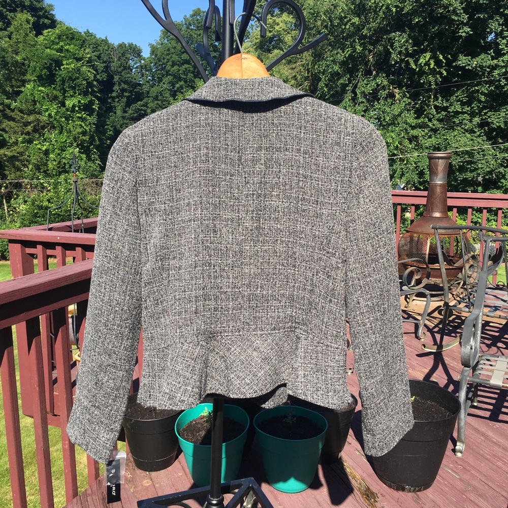 Jacket - Picture 3 of 8